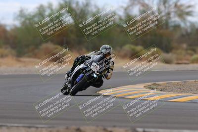 media/Sep-10-2022-SoCal Trackdays (Sat) [[a5bf35bb4a]]/Turn 2 (1pm)/